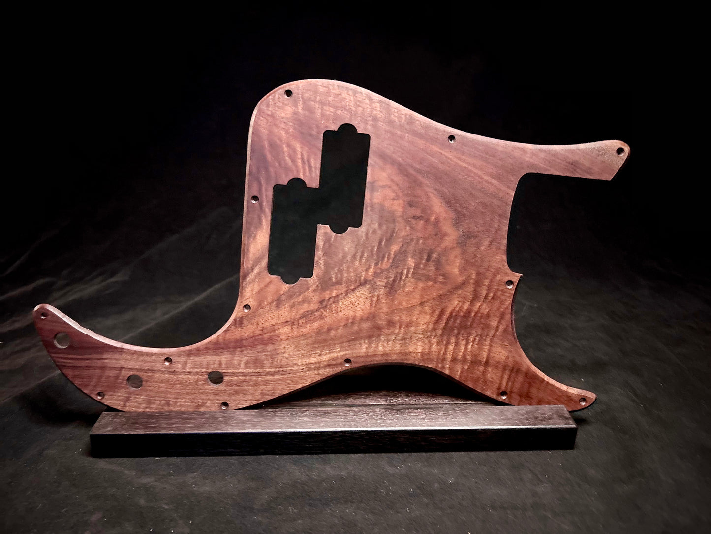 Fender Precision Bass Pickguard