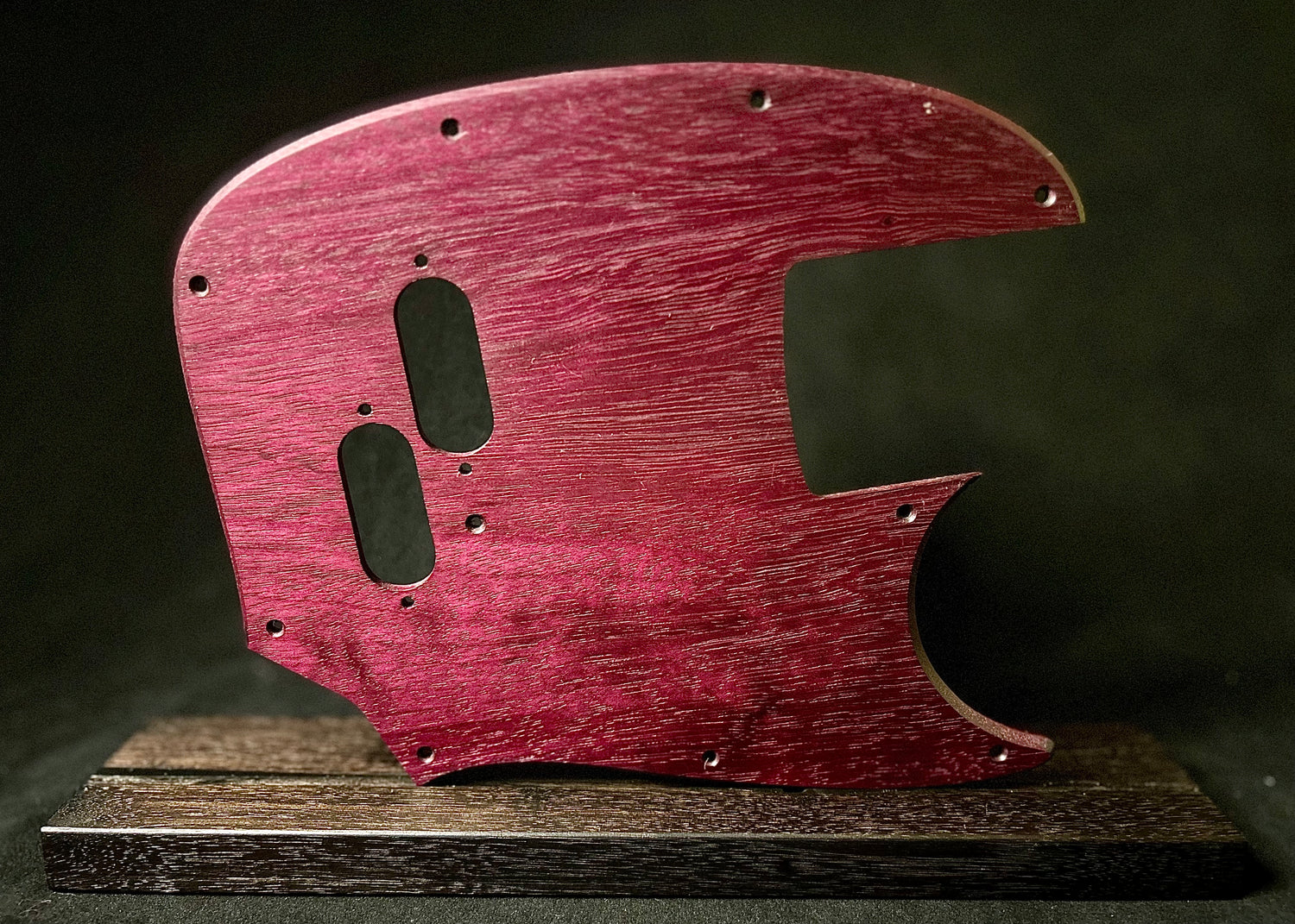 Mustang Bass