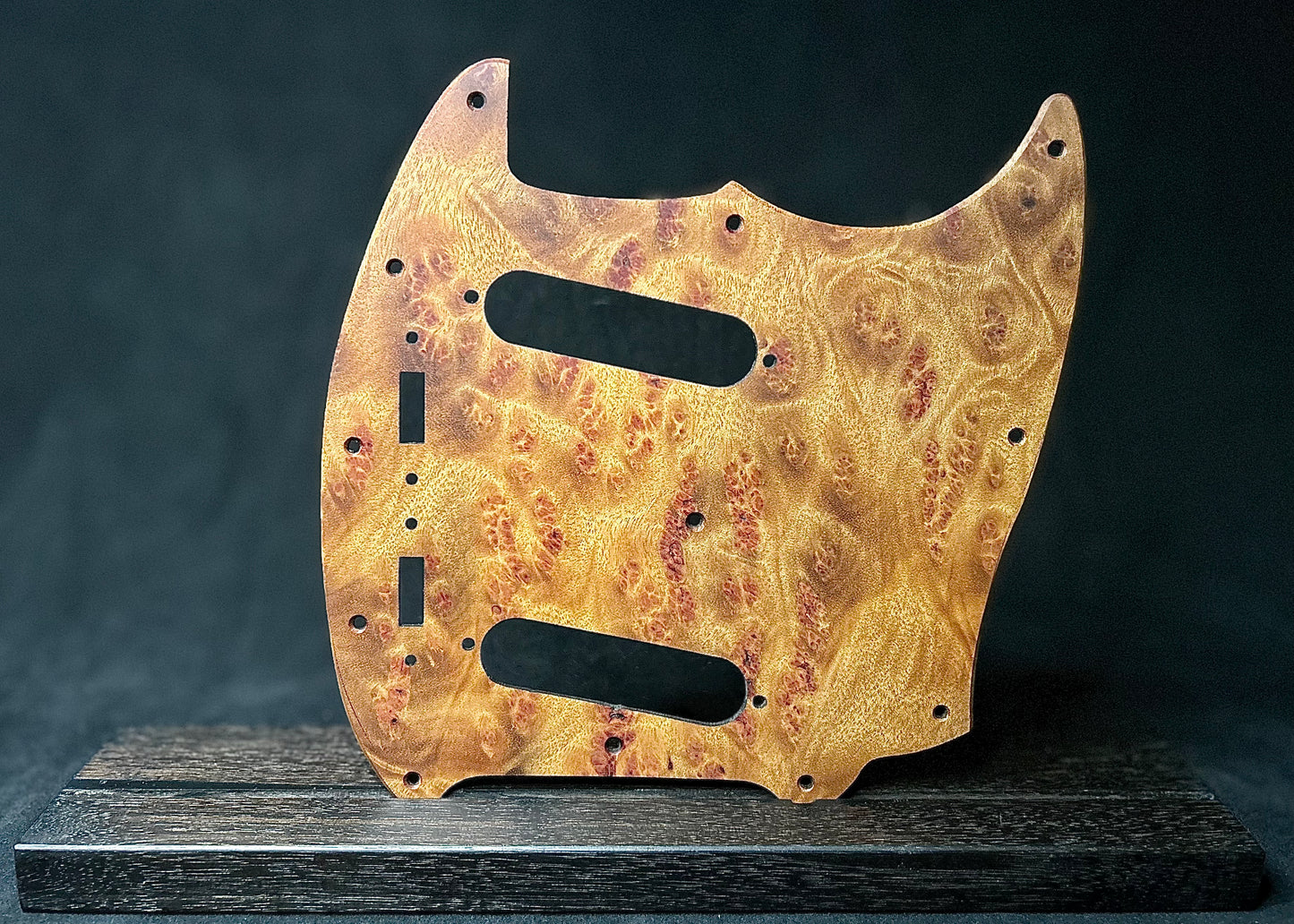 Fender Mustang Pickguard